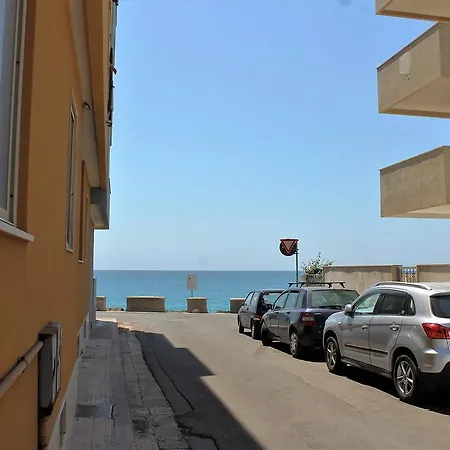 Apartment Azul Castriota *